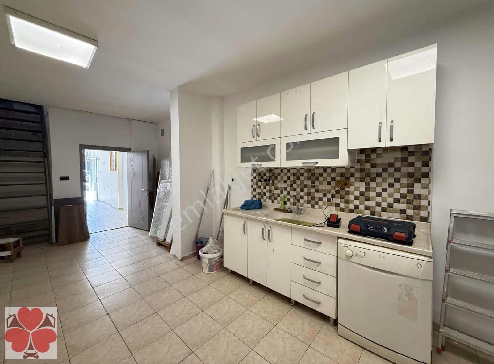Yonca'dan Adliye Civarı Ful Yapılı Çarşı Merkezde 2 Katlı Dükkan - Görsel 26