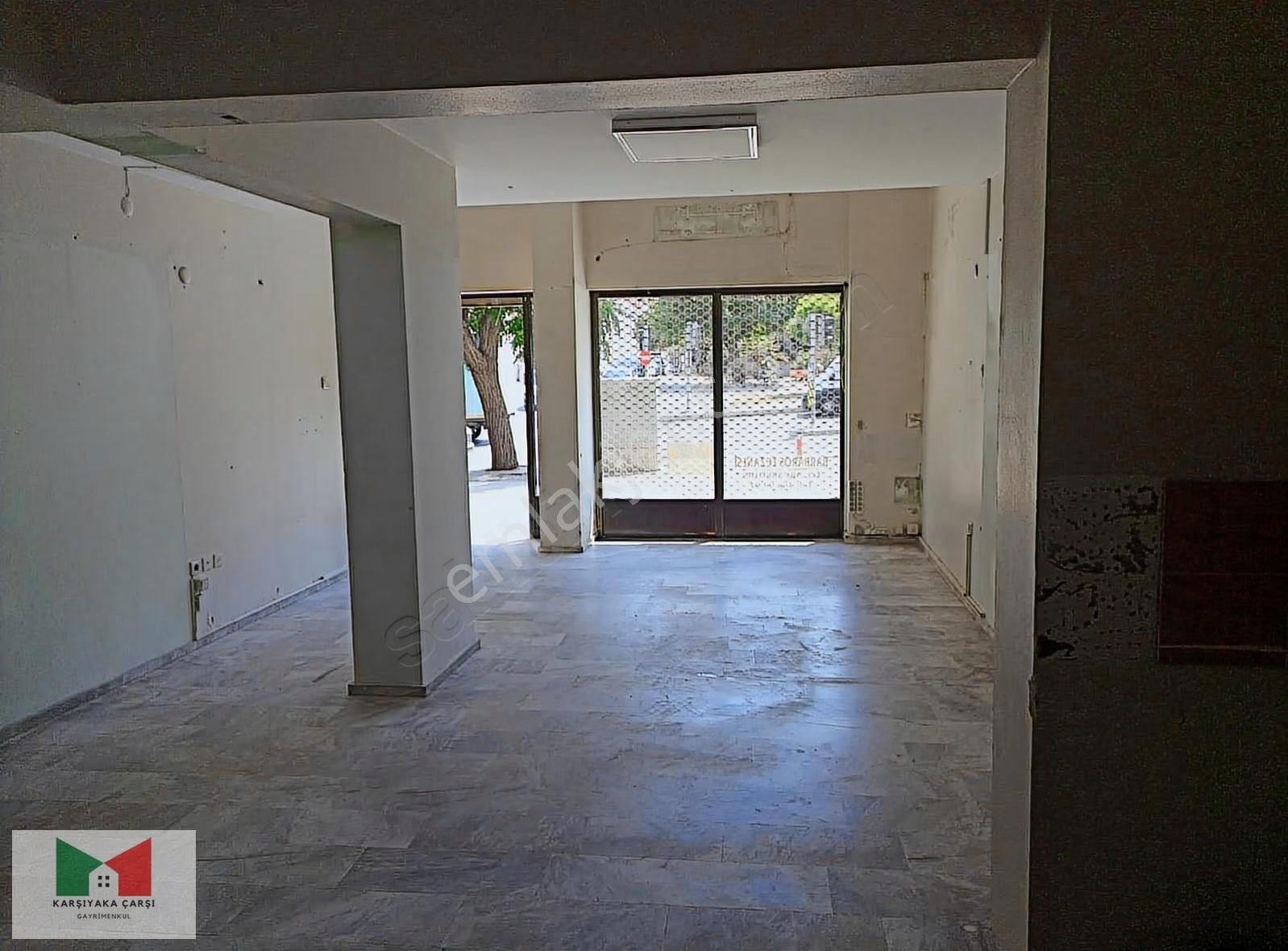 Karşıyaka Bahçelievler'de 60+50 =110 M2 Batarlı Köşe Dükkan - Görsel 9