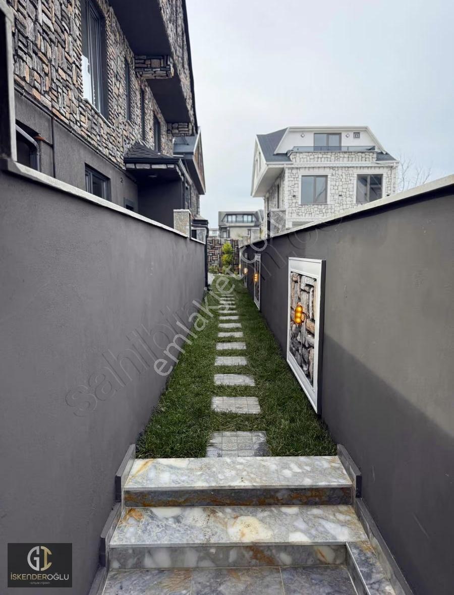 4+1 Deniz Manzaralı Villa - Görsel 24