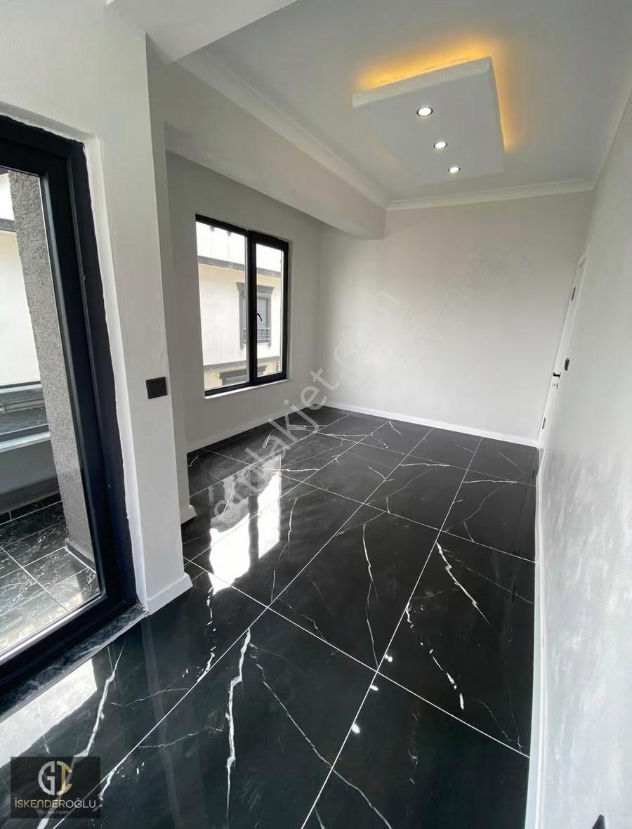 Özel Havuzlu Geniş Bahçeli Satılık Villa - Görsel 26
