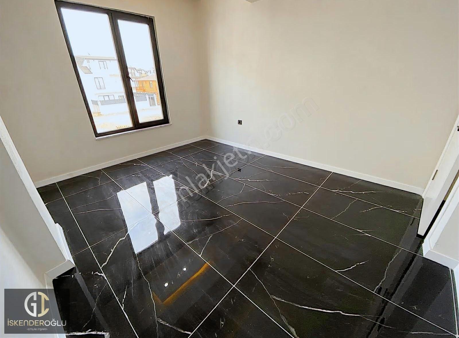Özel Havuzlu Geniş Bahçeli Satılık Villa - Görsel 7