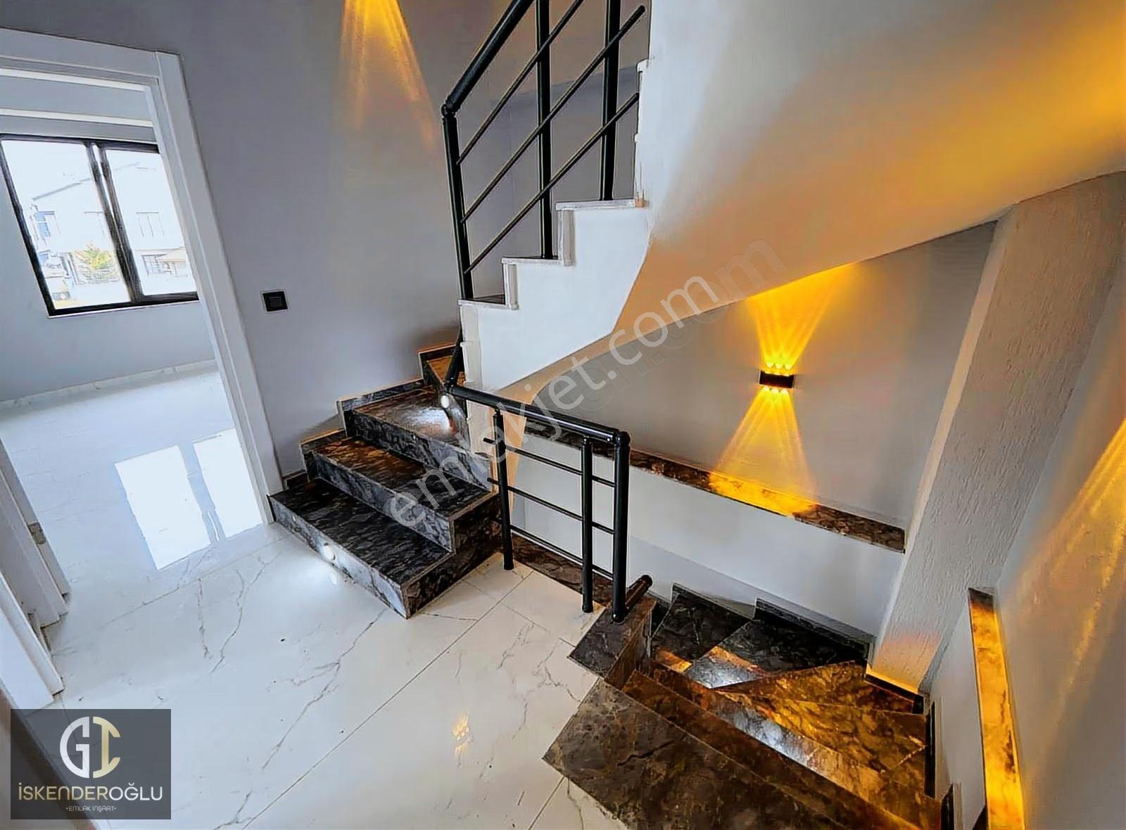 Denize 200 Metre 3+1 Müstalik Girişli Satılık Villa - Görsel 10