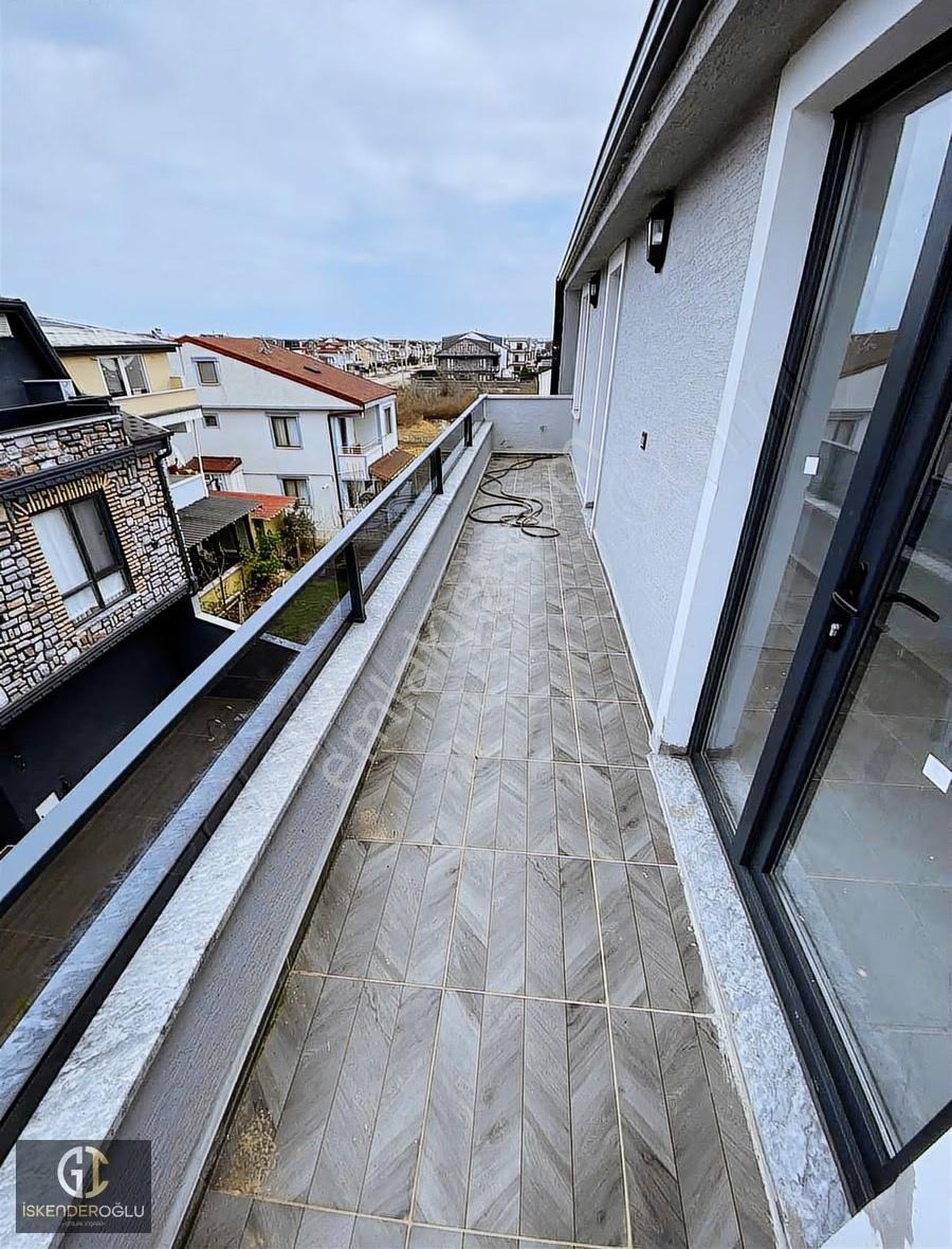 Lüks Ve Konforu Bir Arada Sunan 4+1 Satılık Villa - Görsel 5