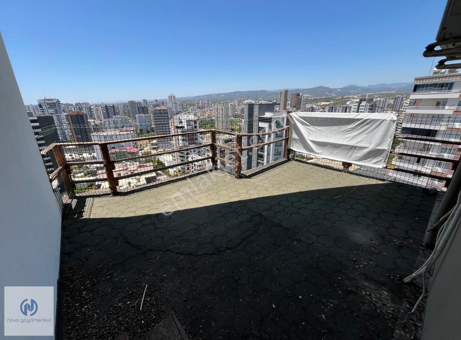 **nova** Akkent Mah. Merkezi Konumda 3.5+1 Dubleks Satılık Daire