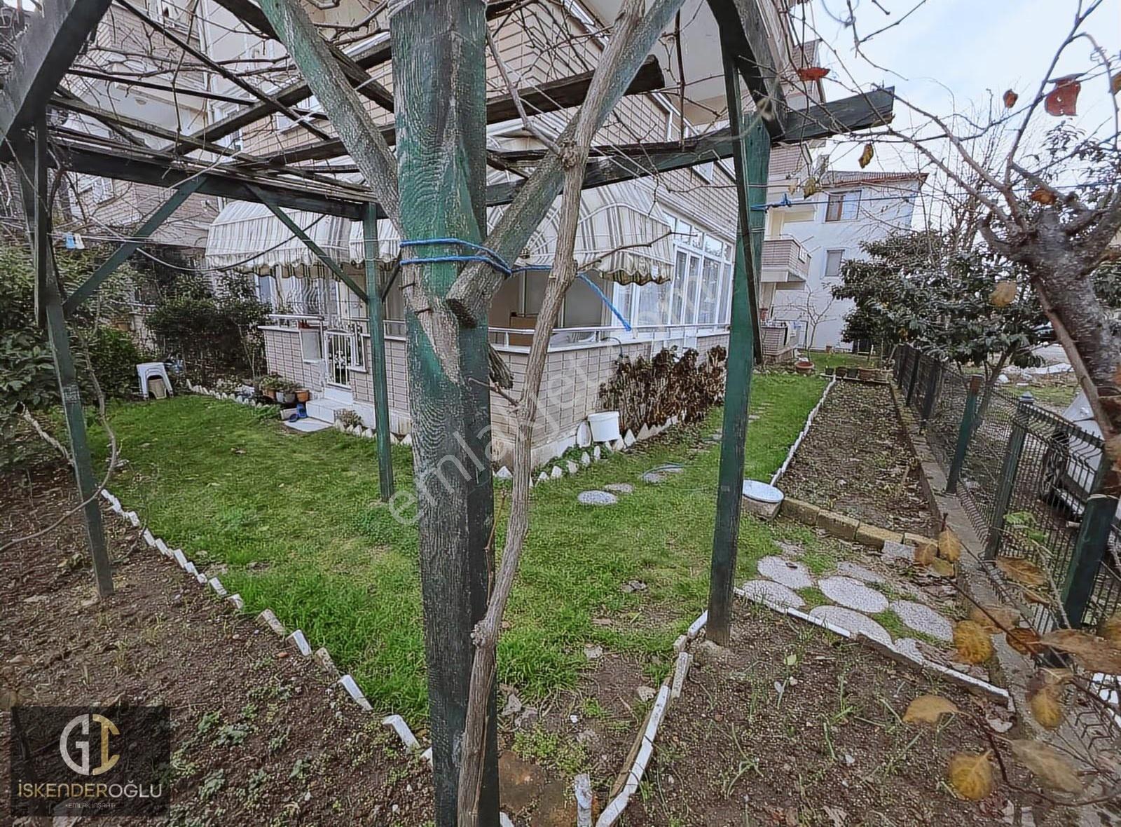Yalı Mahalle 2+1 75 M2 Konbi Peteklı Orta Kat L Balkon Önü Acık - Görsel 3