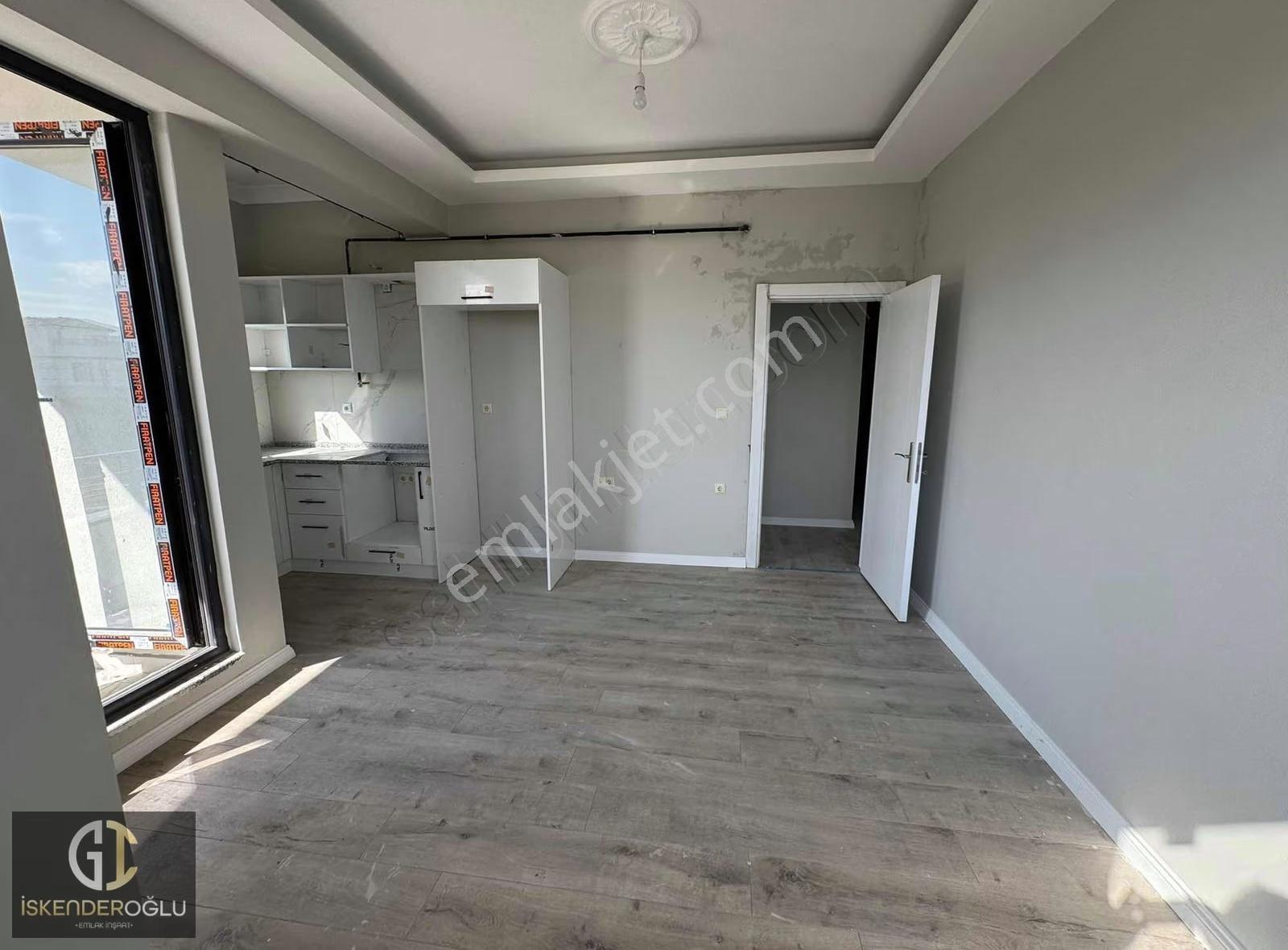 2+1 Sifir Yerden İsitma Havuzlu Terasli Daire - Görsel 8