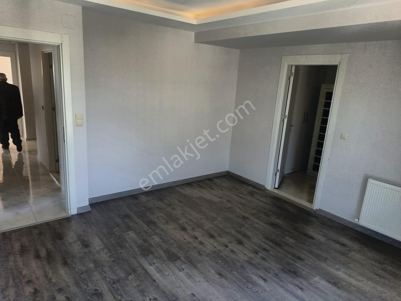 3ev Emlak'tan Yurt Mh Hayal Park Cıvarı 4+1 Satılık Lüx Daire - Görsel 13