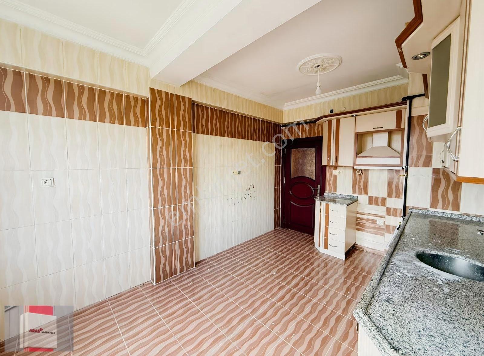 Buhara Mahallesinde Site İçersi Bakımlı 3+1 Geniş Kiralık Daire - Görsel 18