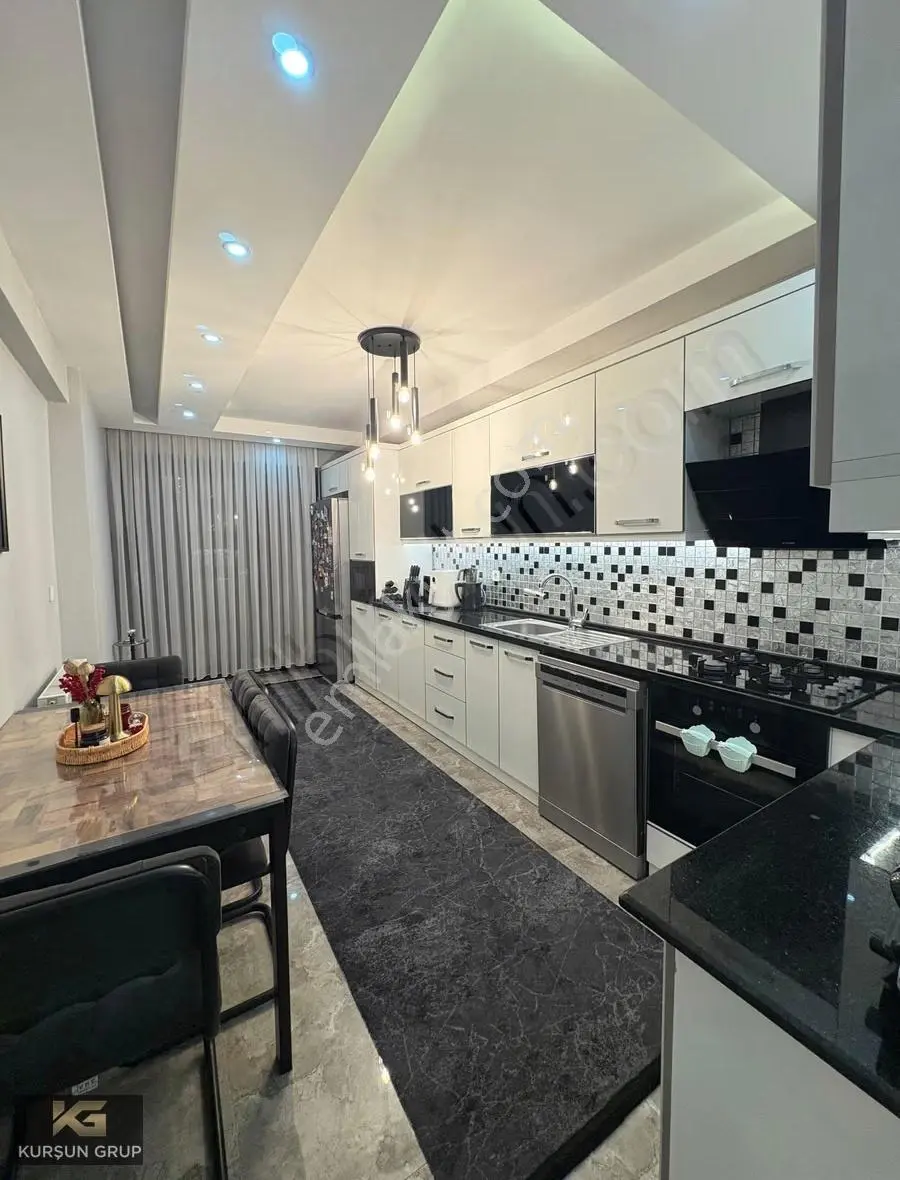 Güzelyurt Mh.site İçerisinde 3+1 Full Lüx Masrafsız Geniş Daire
