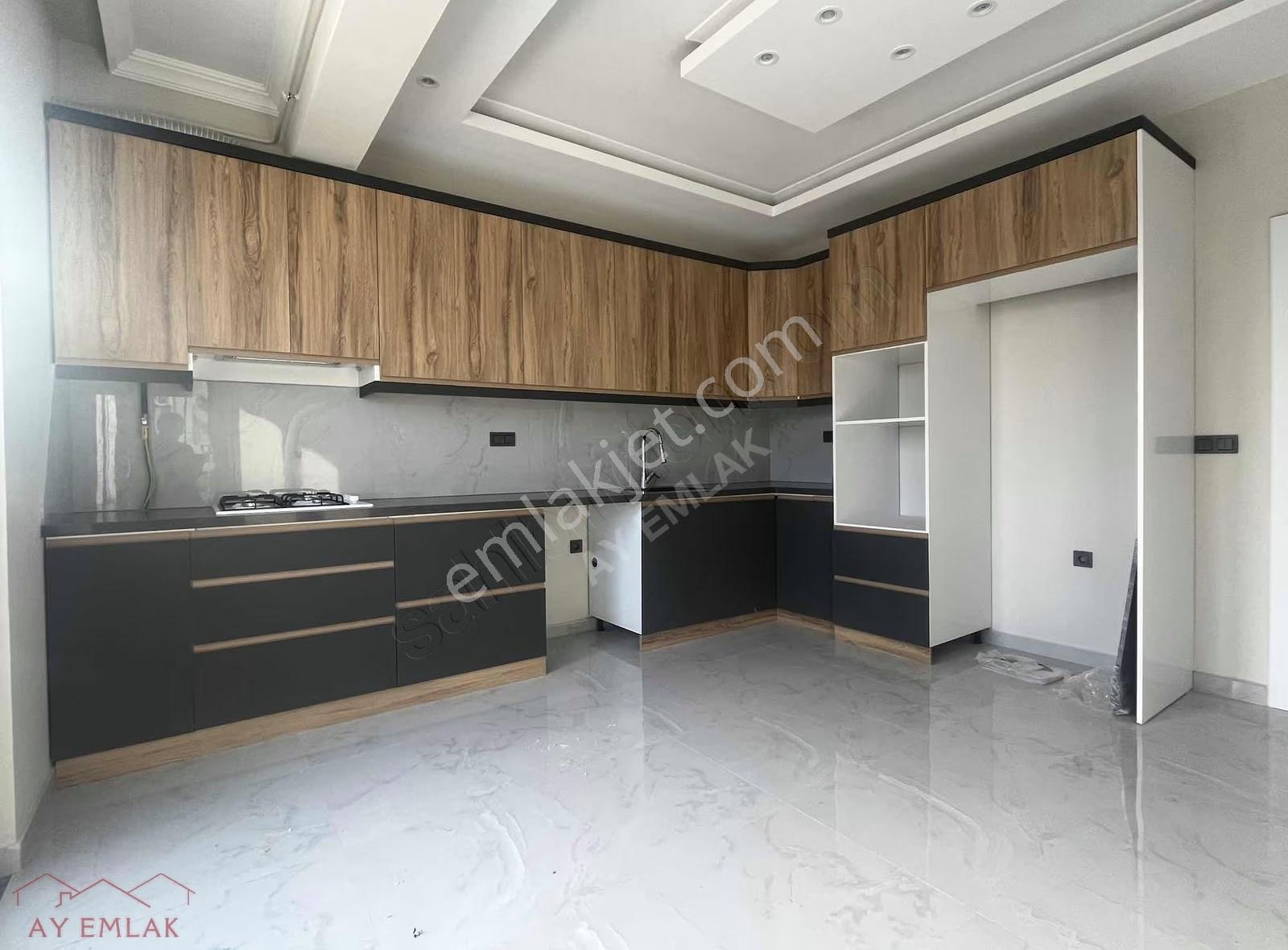Yalı Mahallesinin Merkezinde 4+1 145m2 Ultra Lüks Kiralık Daire. - Görsel 2