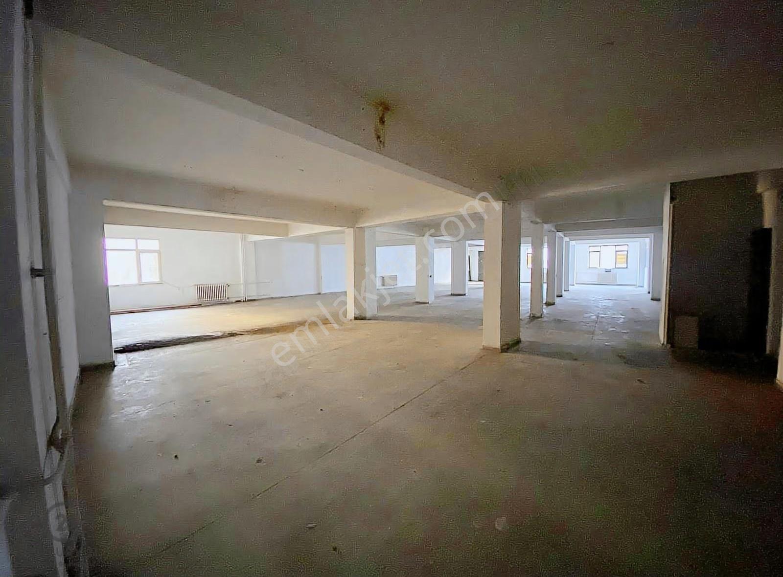 Hamidiyede Sanayi Elektriği Mevcut 400m2 İş Yeri - Görsel 7
