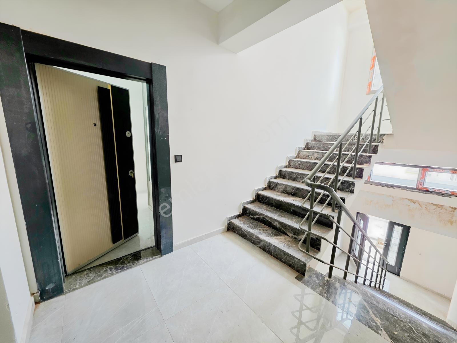 Vahdet'ten İkizçayda Merkezi Lokasyonda Site İçi Sıfır 1+1 Daire - Görsel 14