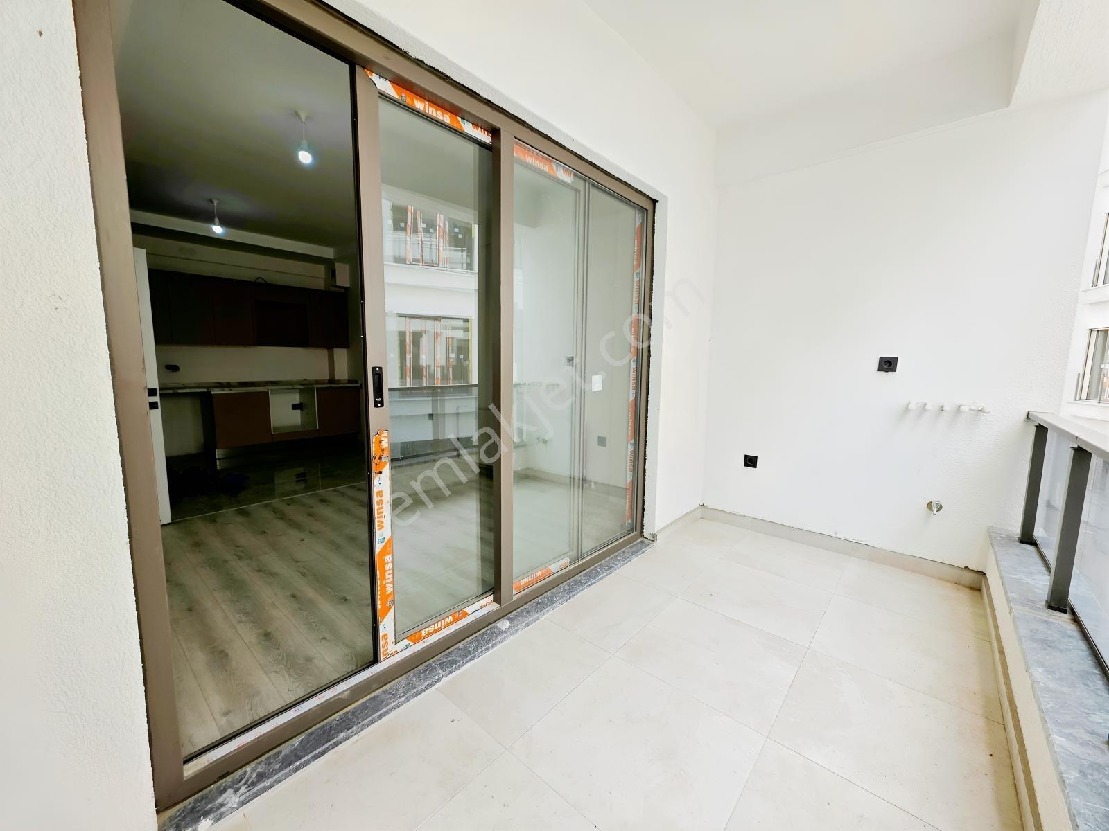 Vahdet'ten İkizçayda Merkezi Lokasyonda Site İçi Sıfır 1+1 Daire - Görsel 33