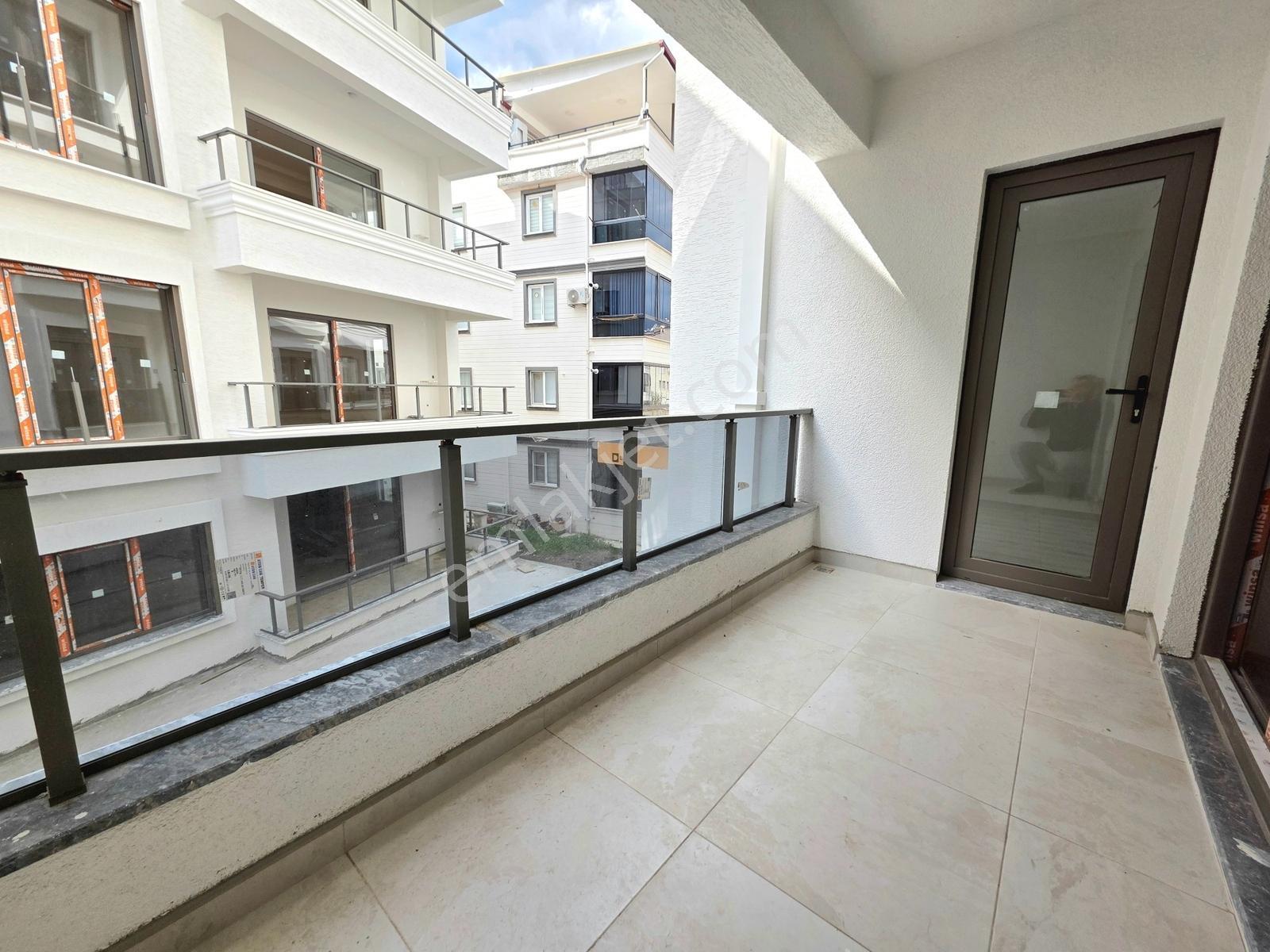 Vahdet'ten İkizçayda Merkezi Lokasyonda Site İçi Sıfır 1+1 Daire - Görsel 10