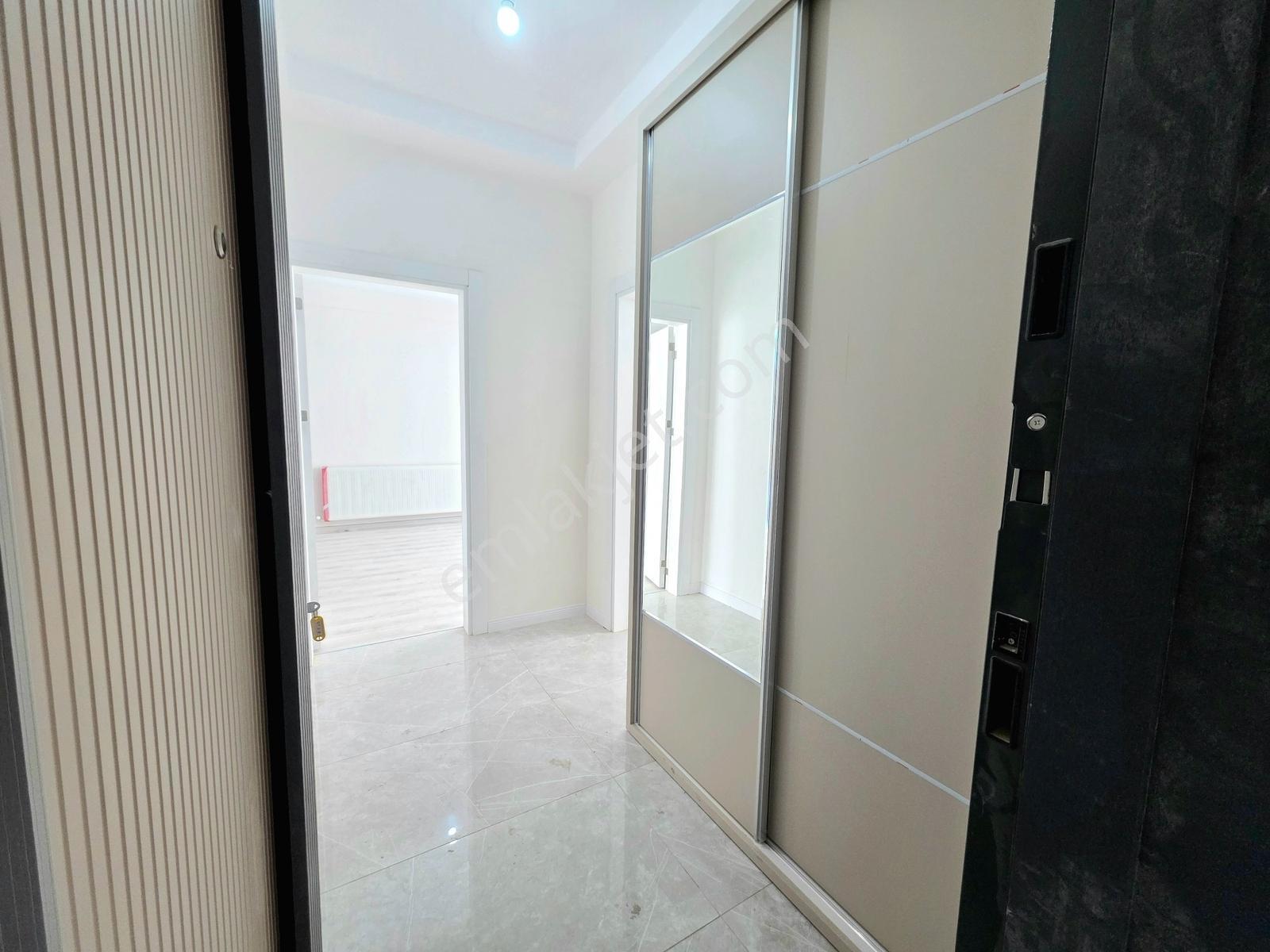 Vahdet'ten İkizçayda Merkezi Lokasyonda Site İçi Sıfır 1+1 Daire - Görsel 15
