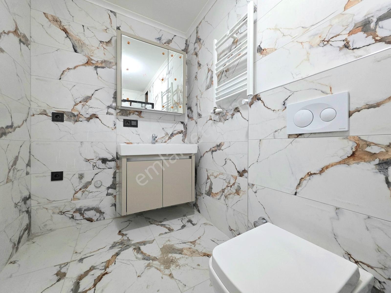 Vahdet'ten İkizçayda Merkezi Lokasyonda Site İçi Sıfır 1+1 Daire - Görsel 34