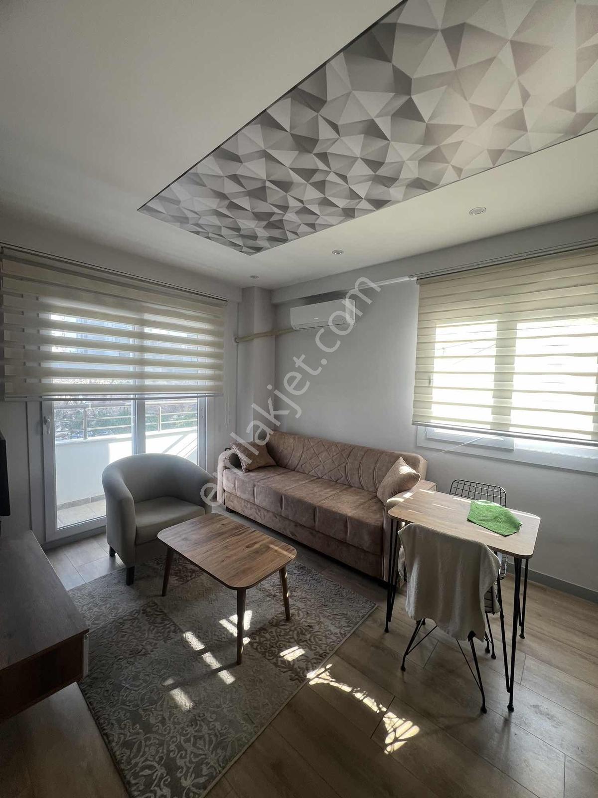Kulepark~farkıyla~çok~geniş~45~m2net~oturumlu~1+1~eşyalı~satılık - Görsel 8