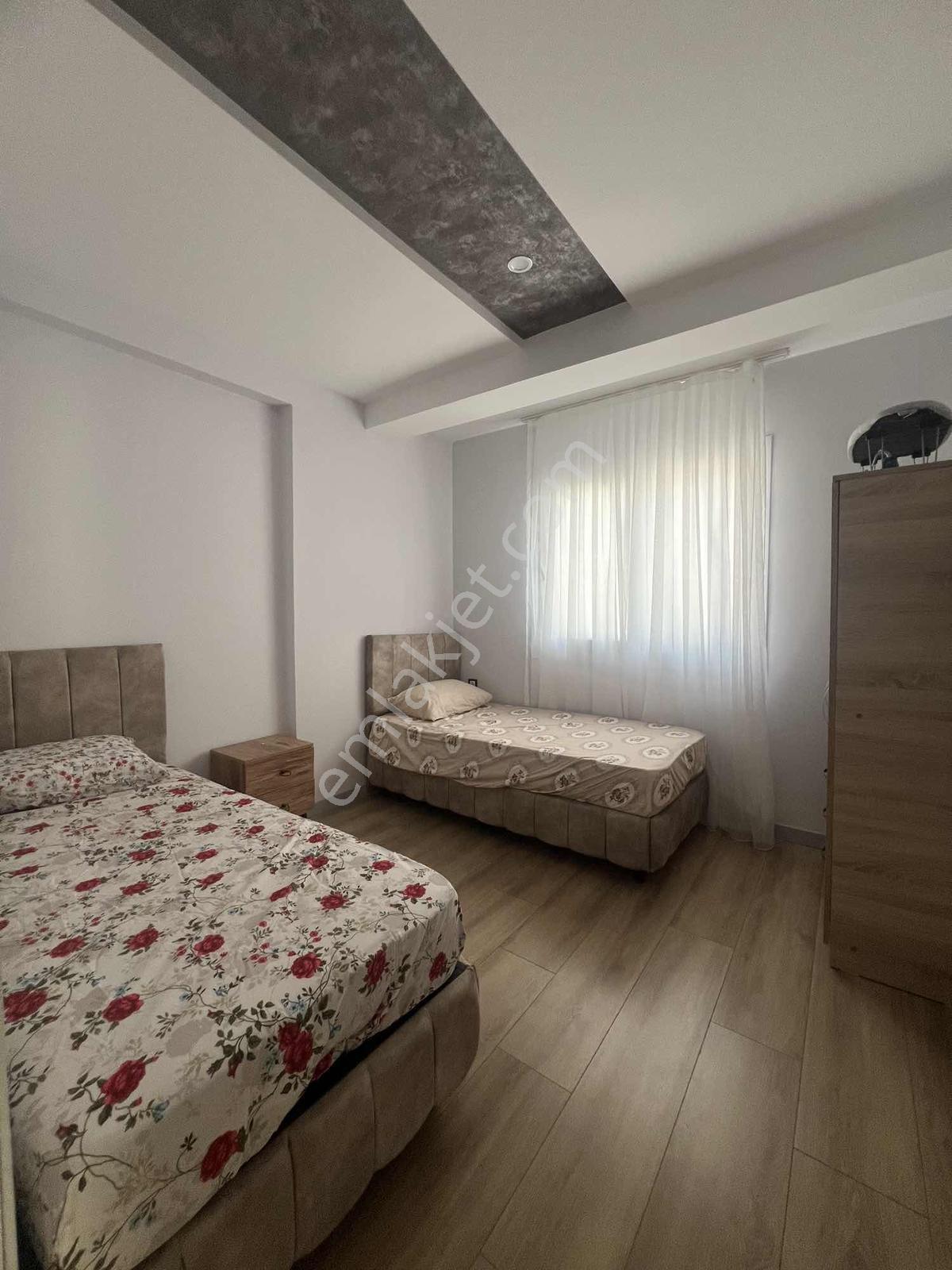 Kulepark~farkıyla~çok~geniş~45~m2net~oturumlu~1+1~eşyalı~satılık - Görsel 12