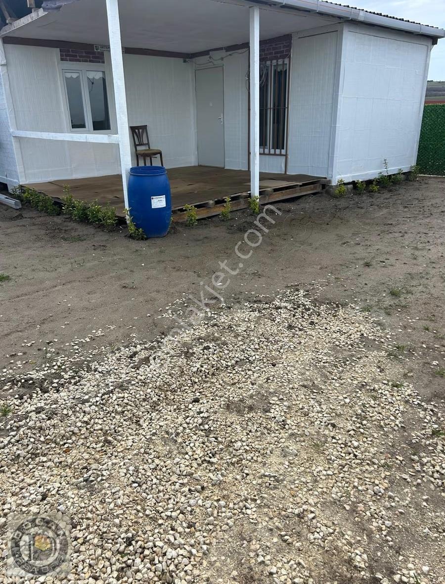 Silivri De İmarlı İfrazlı 260m2 Arsa İçerisinde 40m2 Yapı - Görsel 2