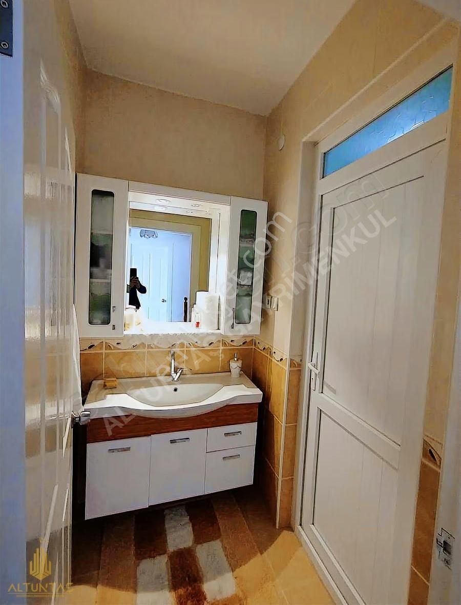 Çınarlı Mah. 375 M² Arsa İçinde 4+1 Dubleks Müstakil Ev Fırsatı - Görsel 29