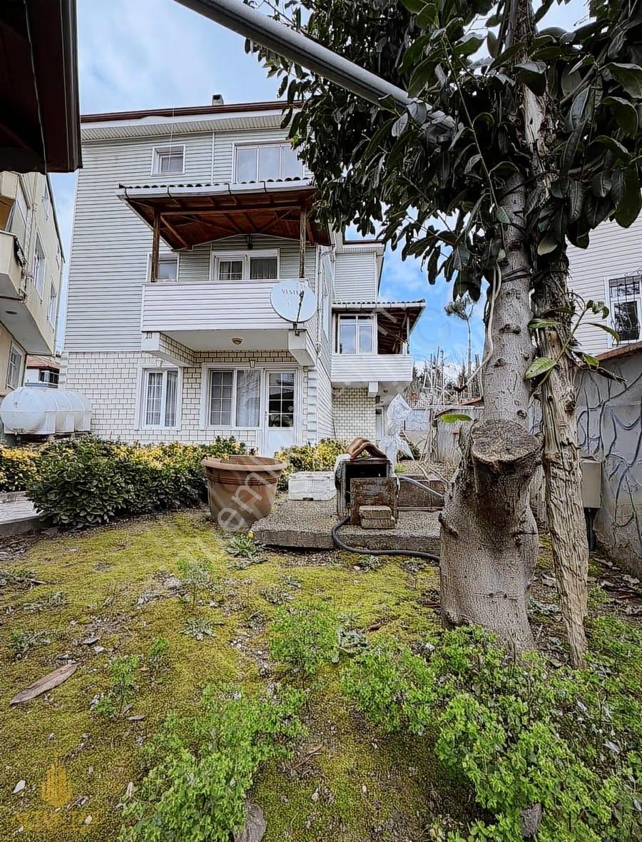 Çınarlı Mah. 375 M² Arsa İçinde 4+1 Dubleks Müstakil Ev Fırsatı - Görsel 25
