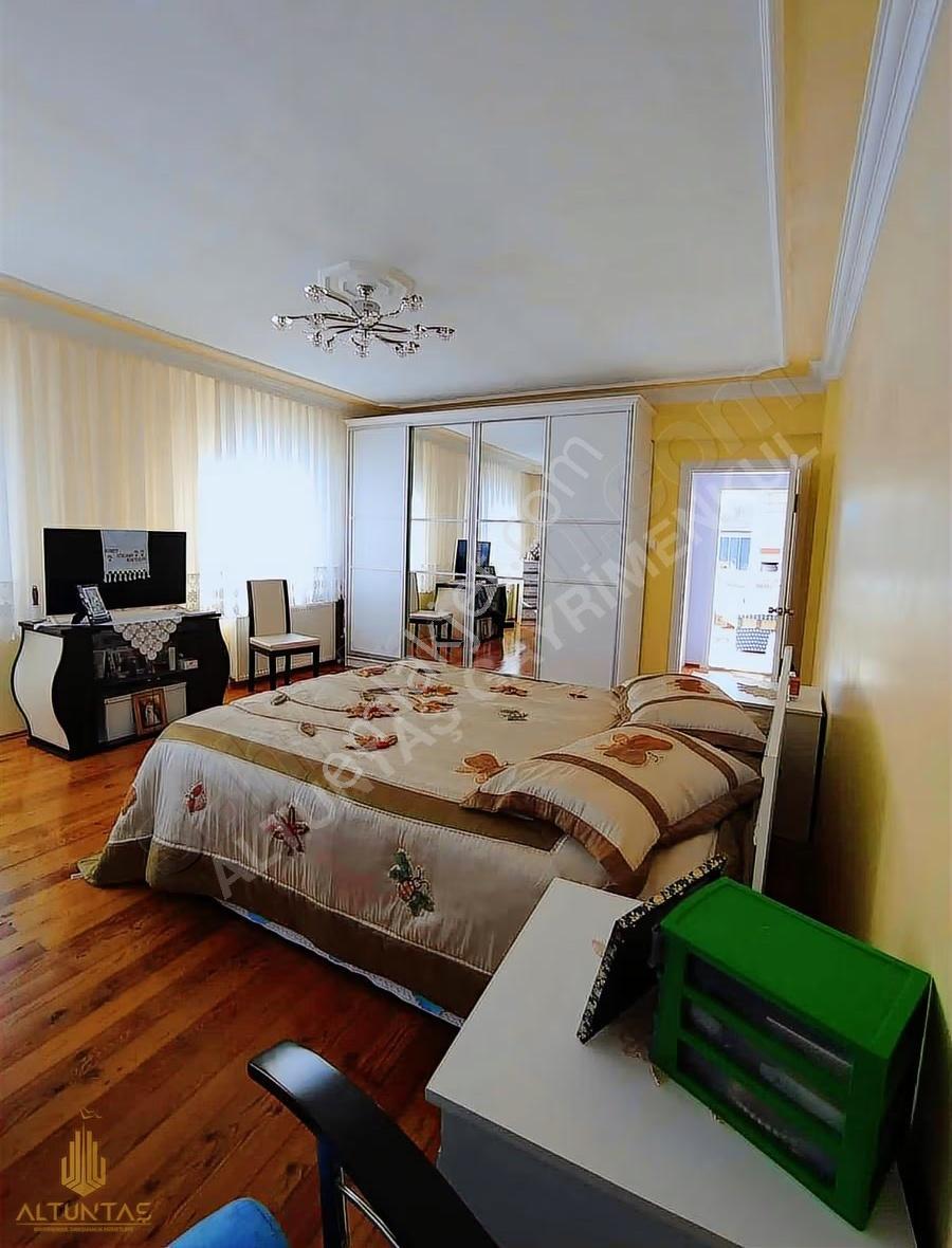 Çınarlı Mah. 375 M² Arsa İçinde 4+1 Dubleks Müstakil Ev Fırsatı - Görsel 15