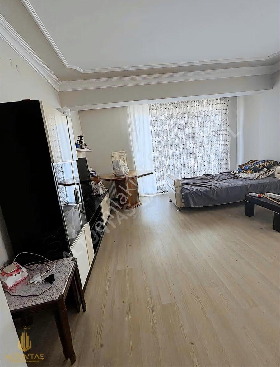 Derince İbnisina Mh. 230 M2 5+1 Çatı Dubleks Prestijli Yaşam - Görsel 21