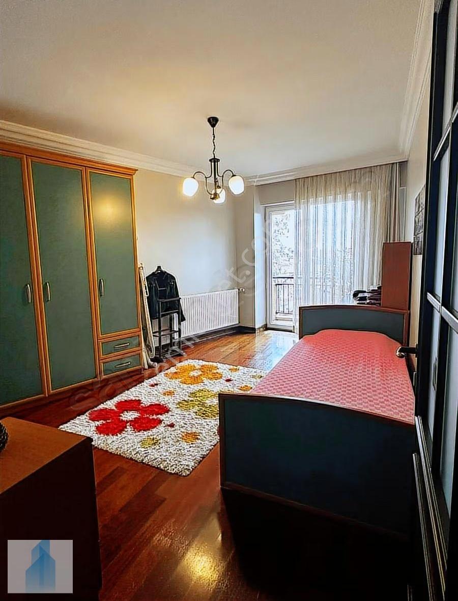 Bağcılar Çınar Da 200 M2, 5+1 Özel Yapım Dublex Daire Otoparklı - Görsel 19