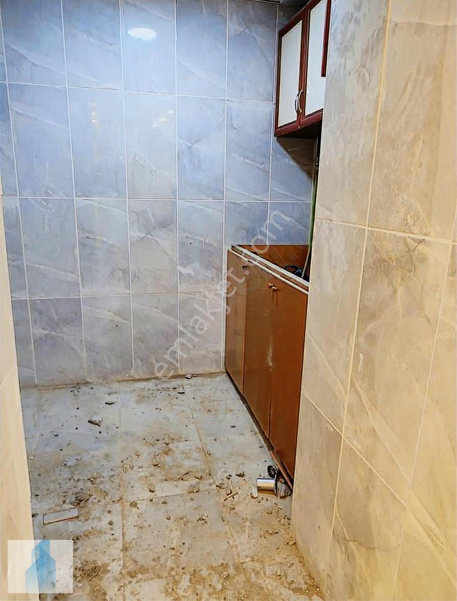 Bağcılar Merkezde Satılık Güçlendirilmiş, Hazır Kiracılı - Görsel 7