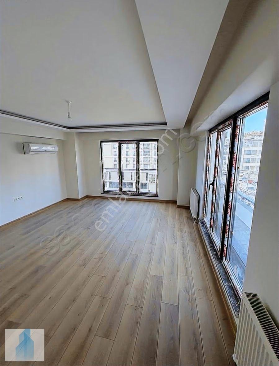 Bağcılar Meydana Yakın Site İçi Lüks Proje De Satılık 3+1 Daire - Görsel 4