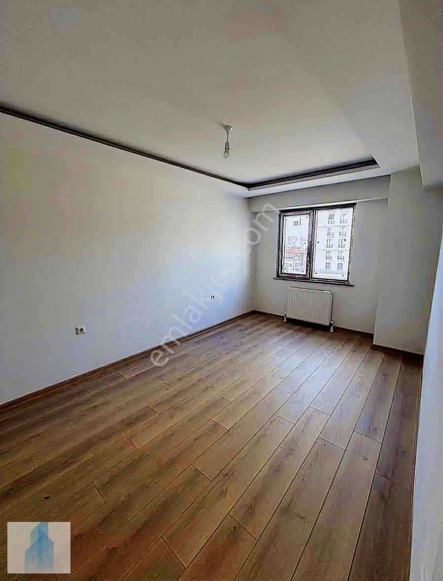 Bağcılar Meydana Yakın Site İçi Lüks Proje De Satılık 3+1 Daire - Görsel 14
