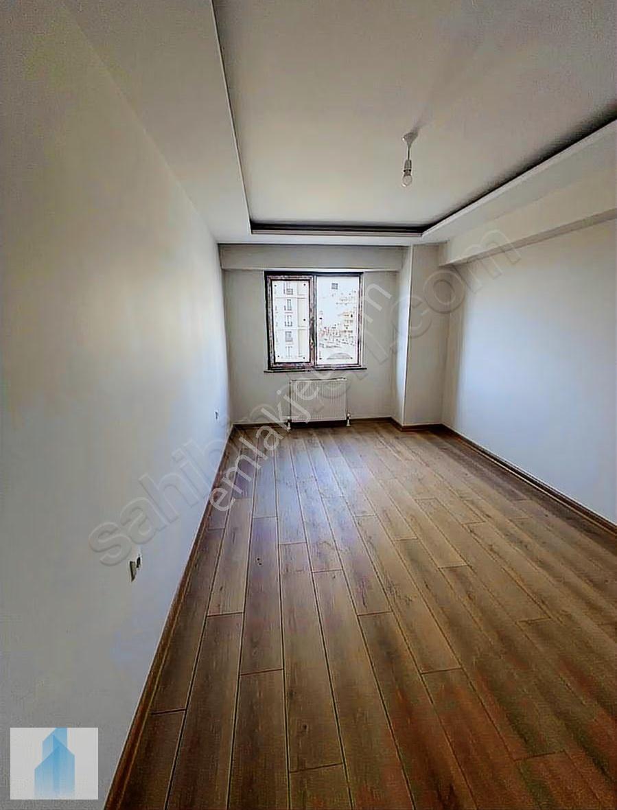 Bağcılar Meydana Yakın Site İçi Lüks Proje De Satılık 3+1 Daire - Görsel 16