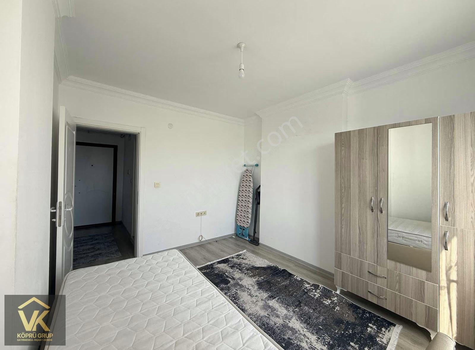 Vk Köprü Gruptan Kiralık Ulaşıma Yakn Cambalkon Eşyalı 1+1 Daire - Görsel 23