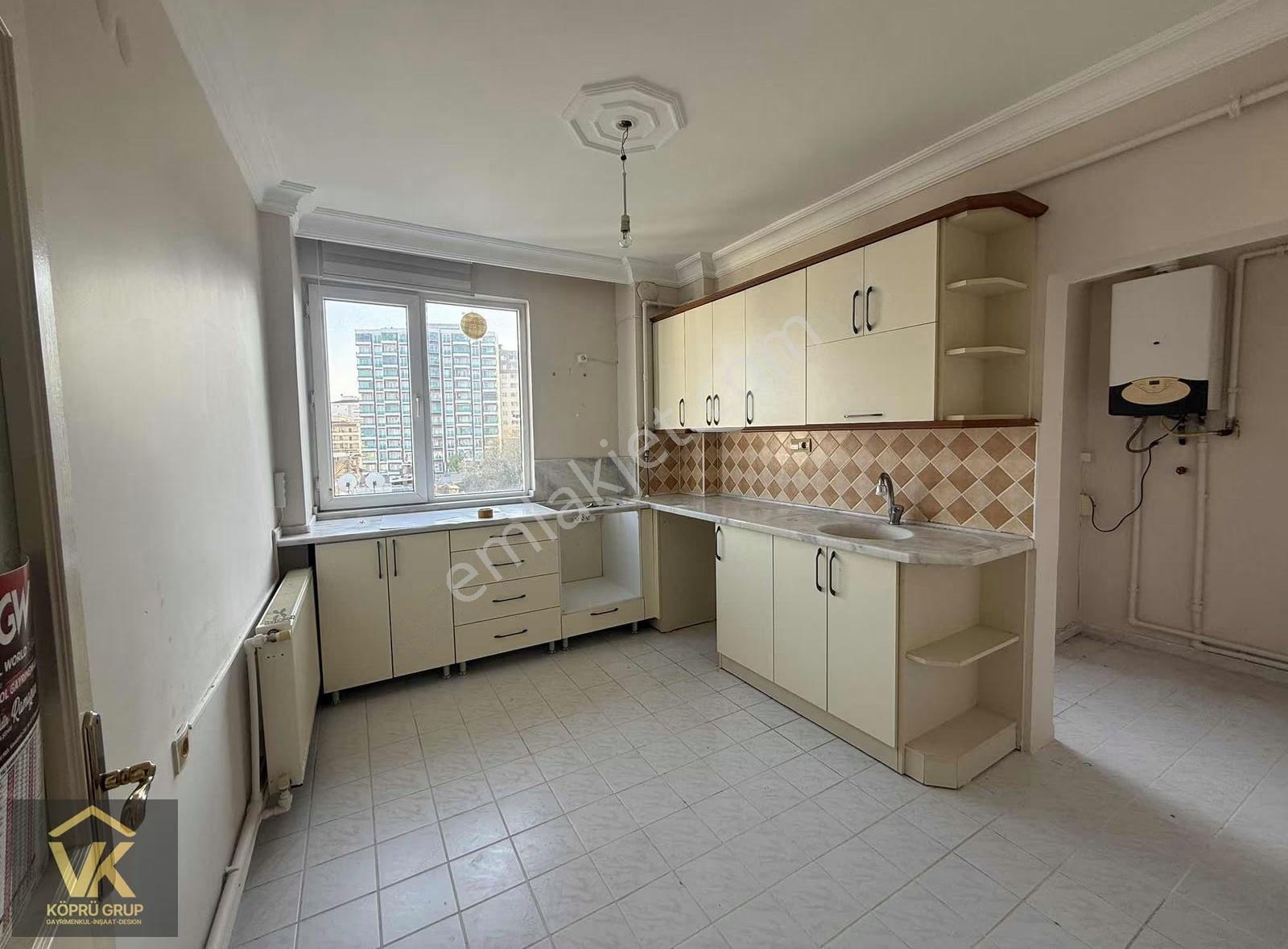 Vk Köprü Grup'tan Kiralık Deniz Manzaralı 3+1 Geniş Daire - Görsel 24