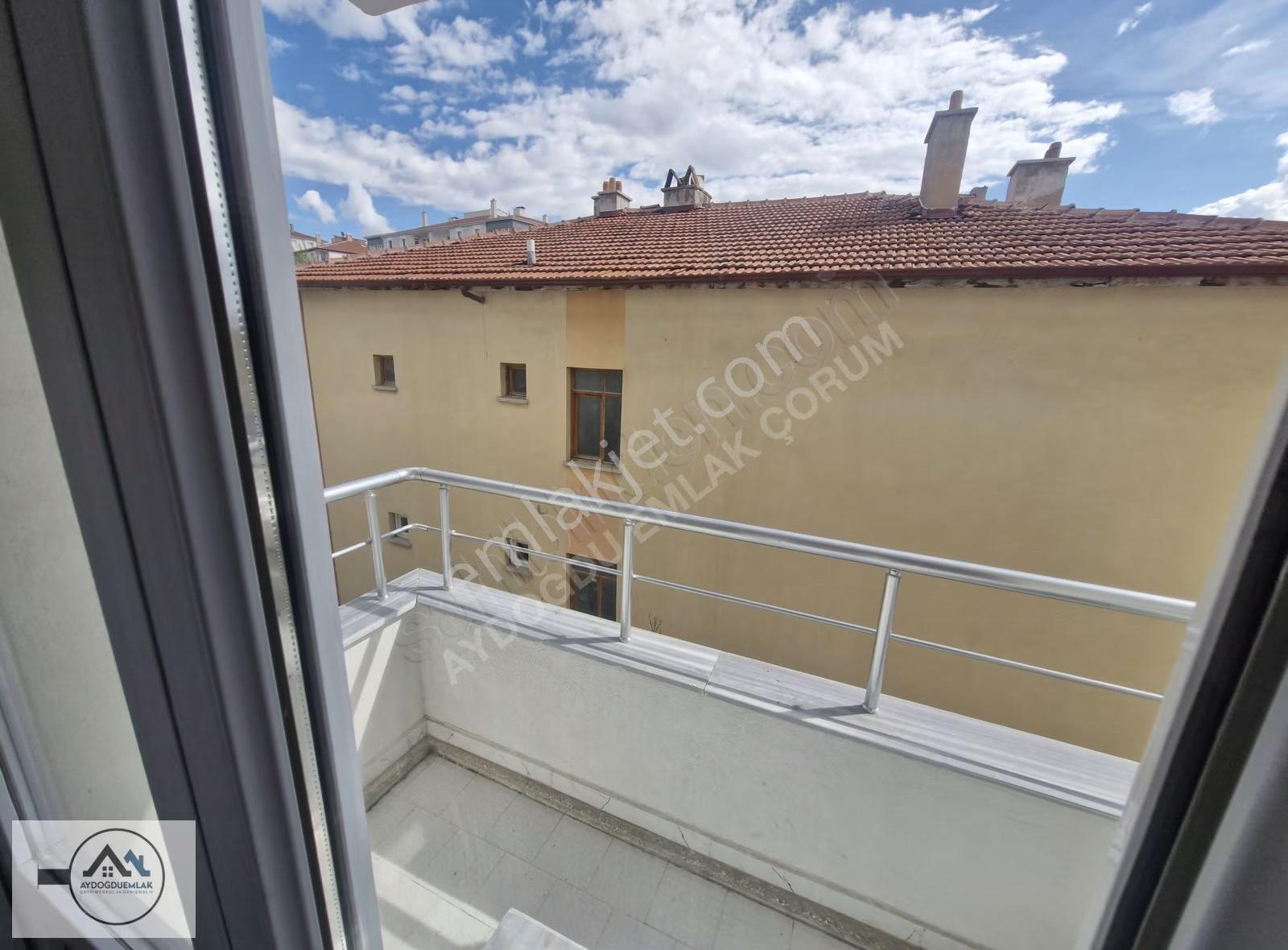 Aydoğdu'dan Kakaç Okulu Civarı 3+1 Daire 100m² Ara Kat Masrafsız - Görsel 3