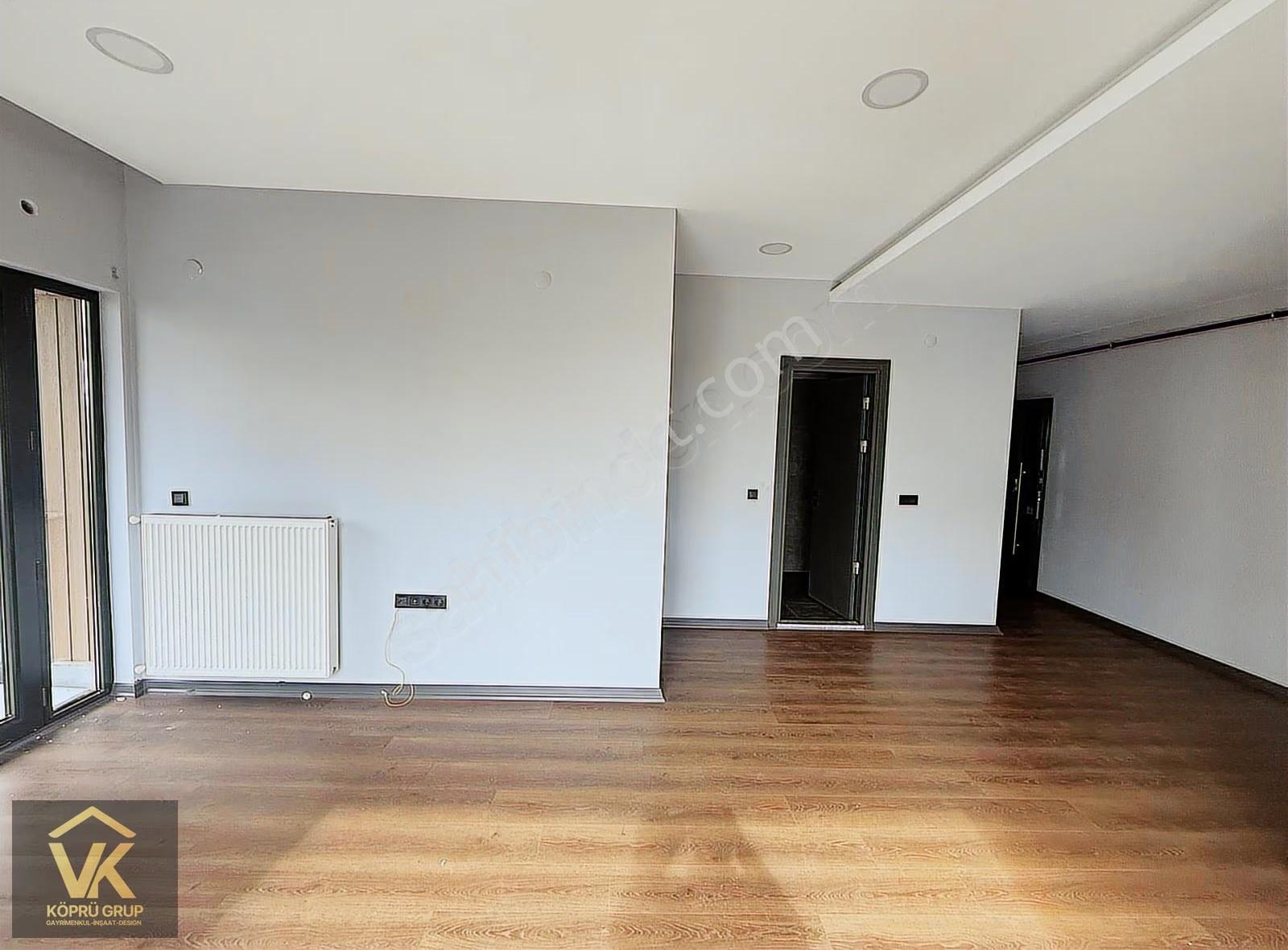 Vk Köprü Grup'tan Kiralık Marina Vista'da 1+1 Ofis - Görsel 9