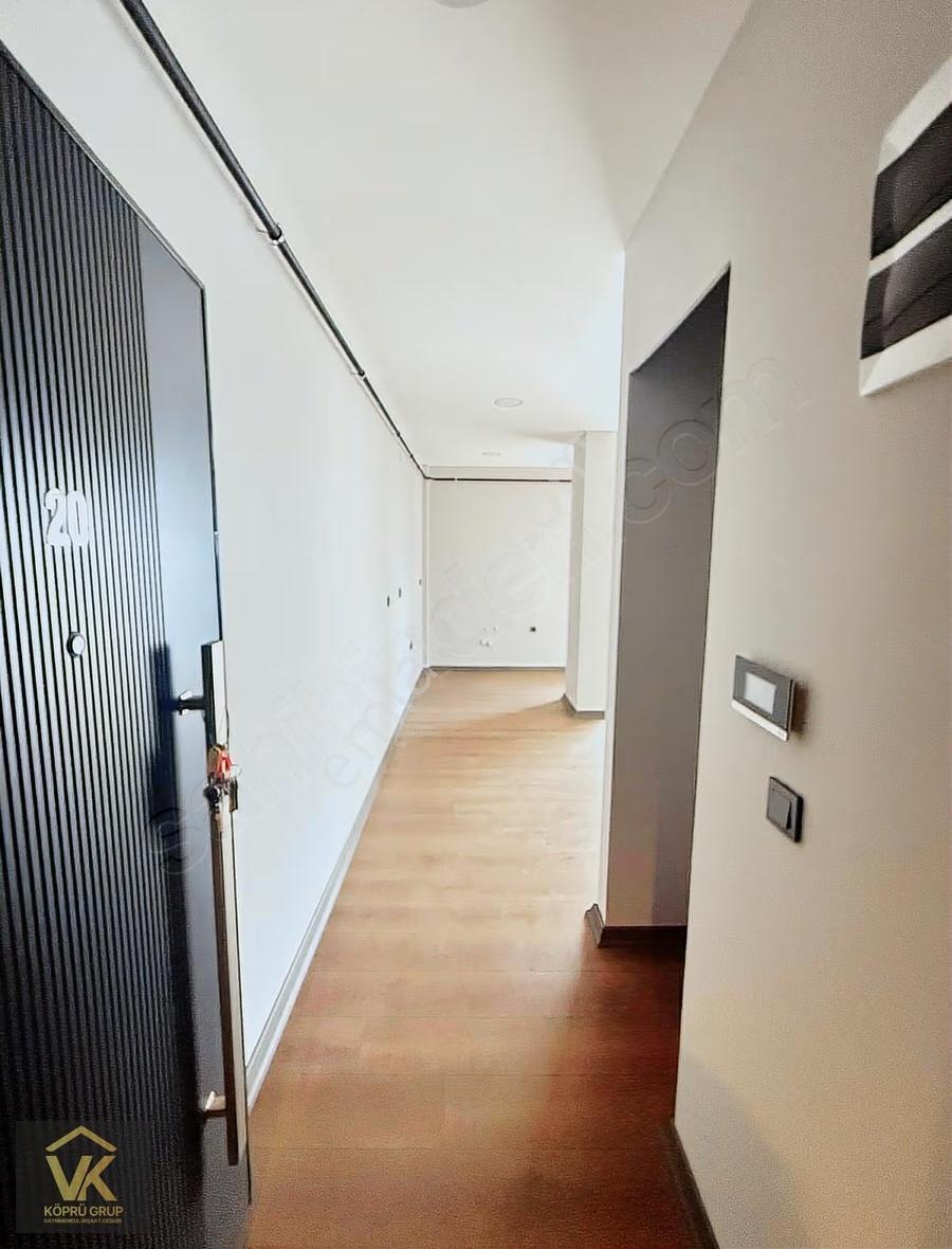 Vk Köprü Grup'tan Kiralık Marina Vista'da 1+1 Ofis - Görsel 21