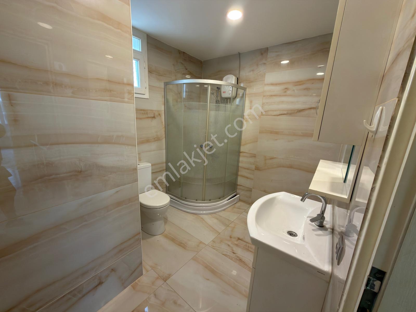 View Tece'de Denize Yakın, Ferah Ve Modern: Tece’de Kiralık 4+1 Triplex! - Görsel 7