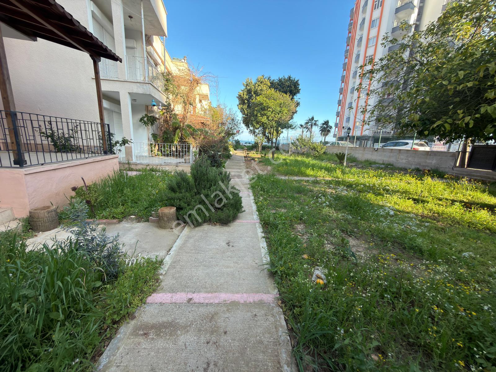 View Tece'de Denize Yakın, Ferah Ve Modern: Tece’de Kiralık 4+1 Triplex! - Görsel 22