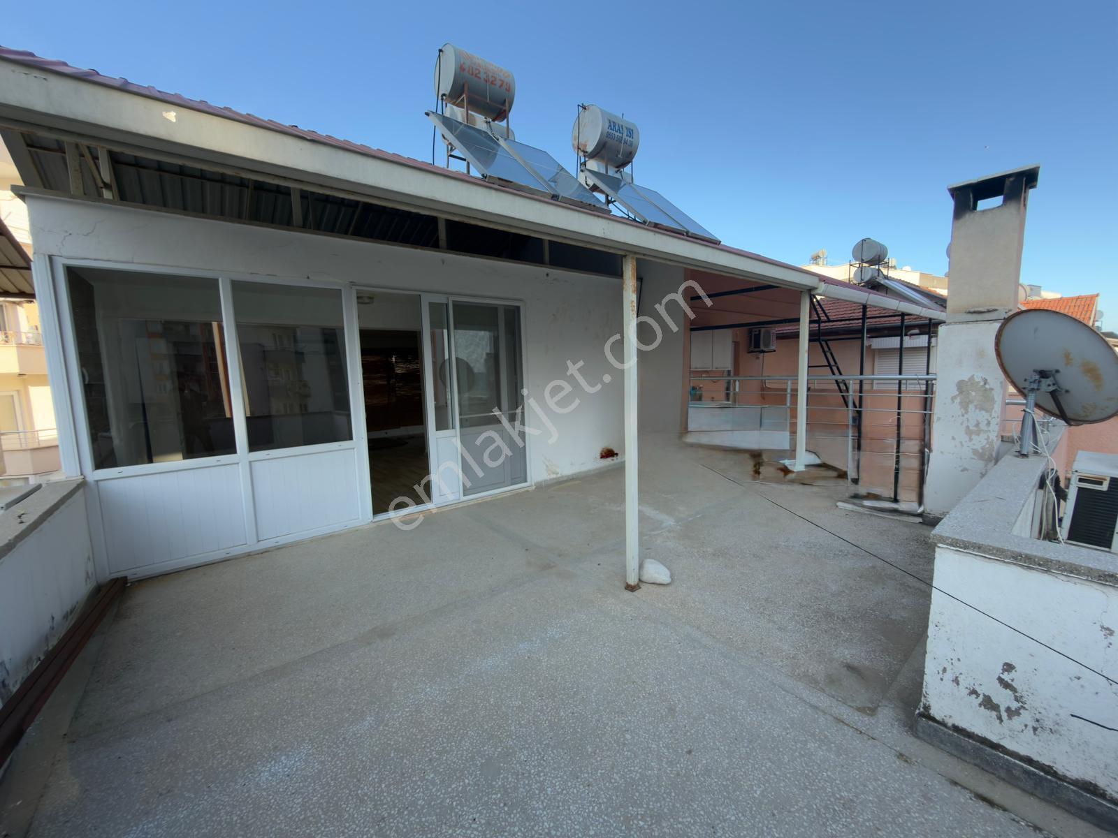 View Tece'de Denize Yakın, Ferah Ve Modern: Tece’de Kiralık 4+1 Triplex! - Görsel 15