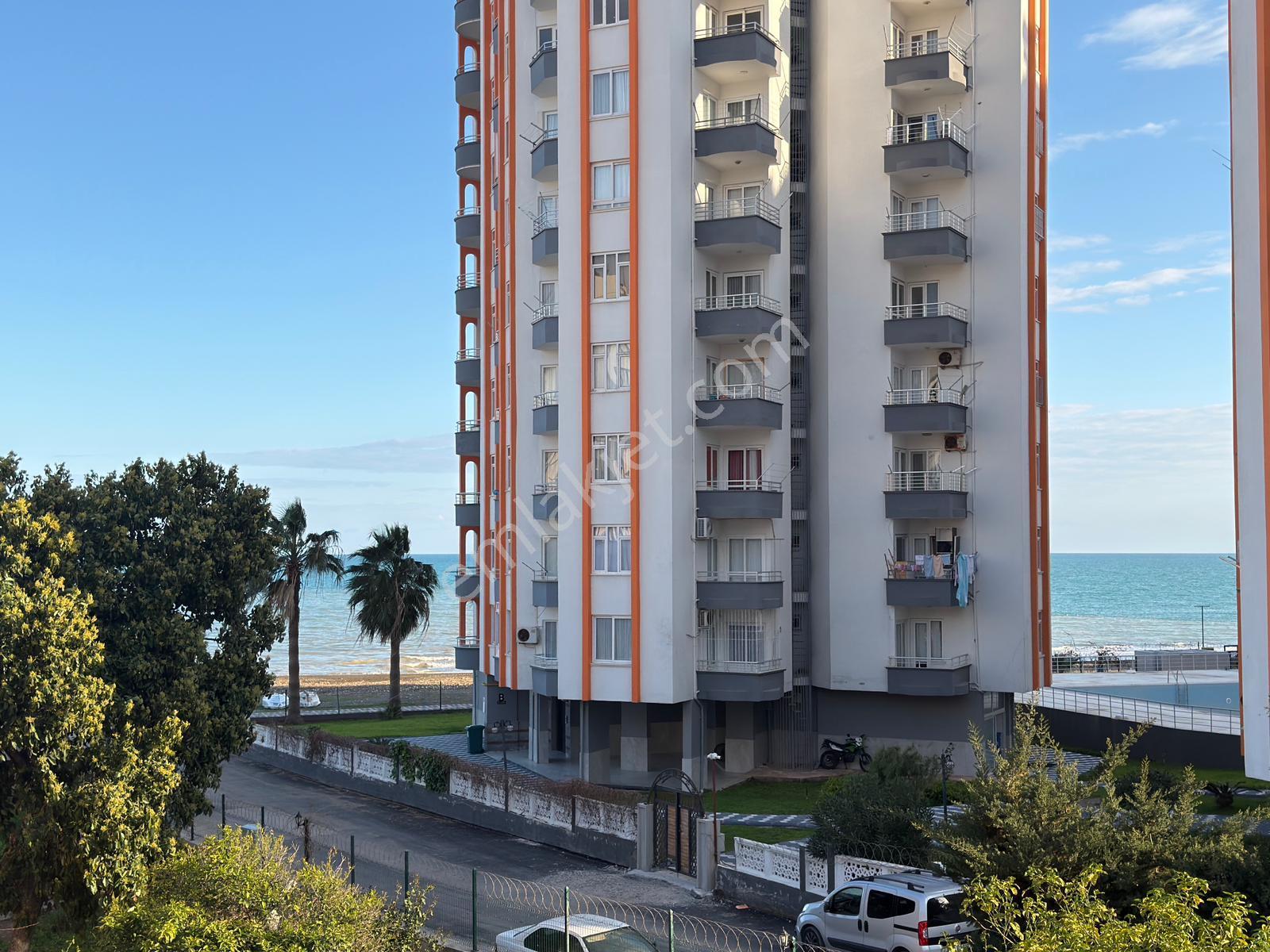View Tece'de Denize Yakın, Ferah Ve Modern: Tece’de Kiralık 4+1 Triplex! - Görsel 17