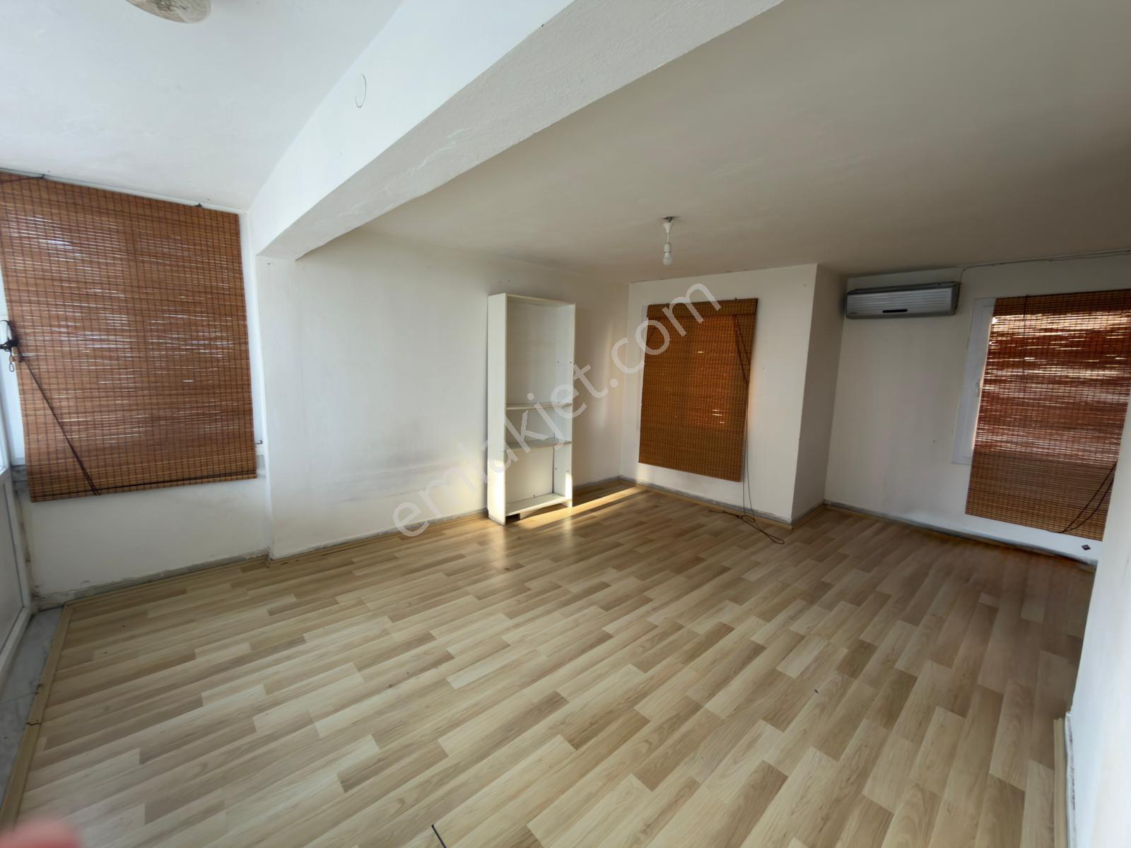 View Tece'de Denize Yakın, Ferah Ve Modern: Tece’de Kiralık 4+1 Triplex! - Görsel 11