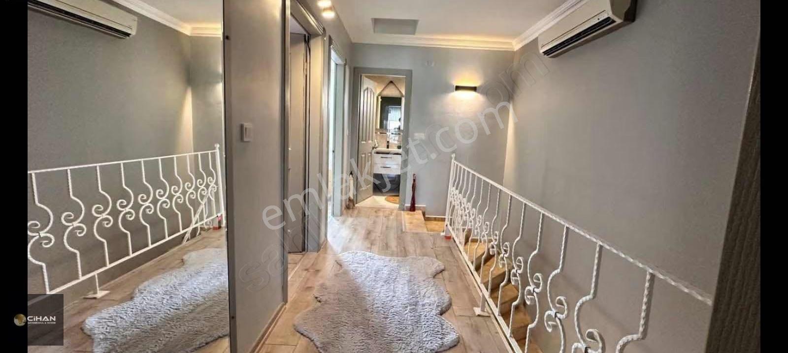 Kuşadası Kadınalar Denizinde Satılık Vila - Görsel 4