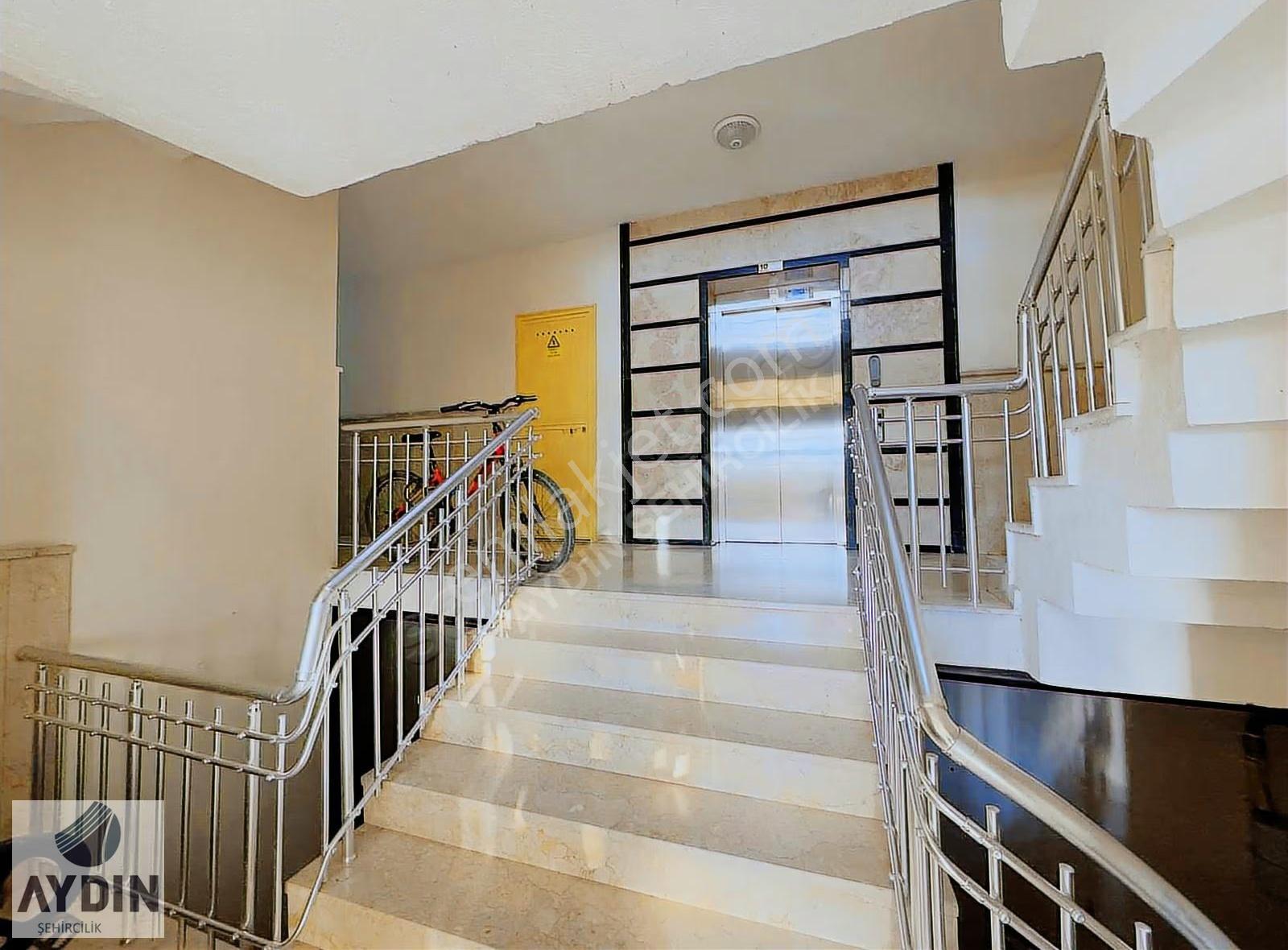 Adliye Yakını 3+1 Geniş, 135m² Net, Site İçi Emin Evim Vb. Uygun - Görsel 18