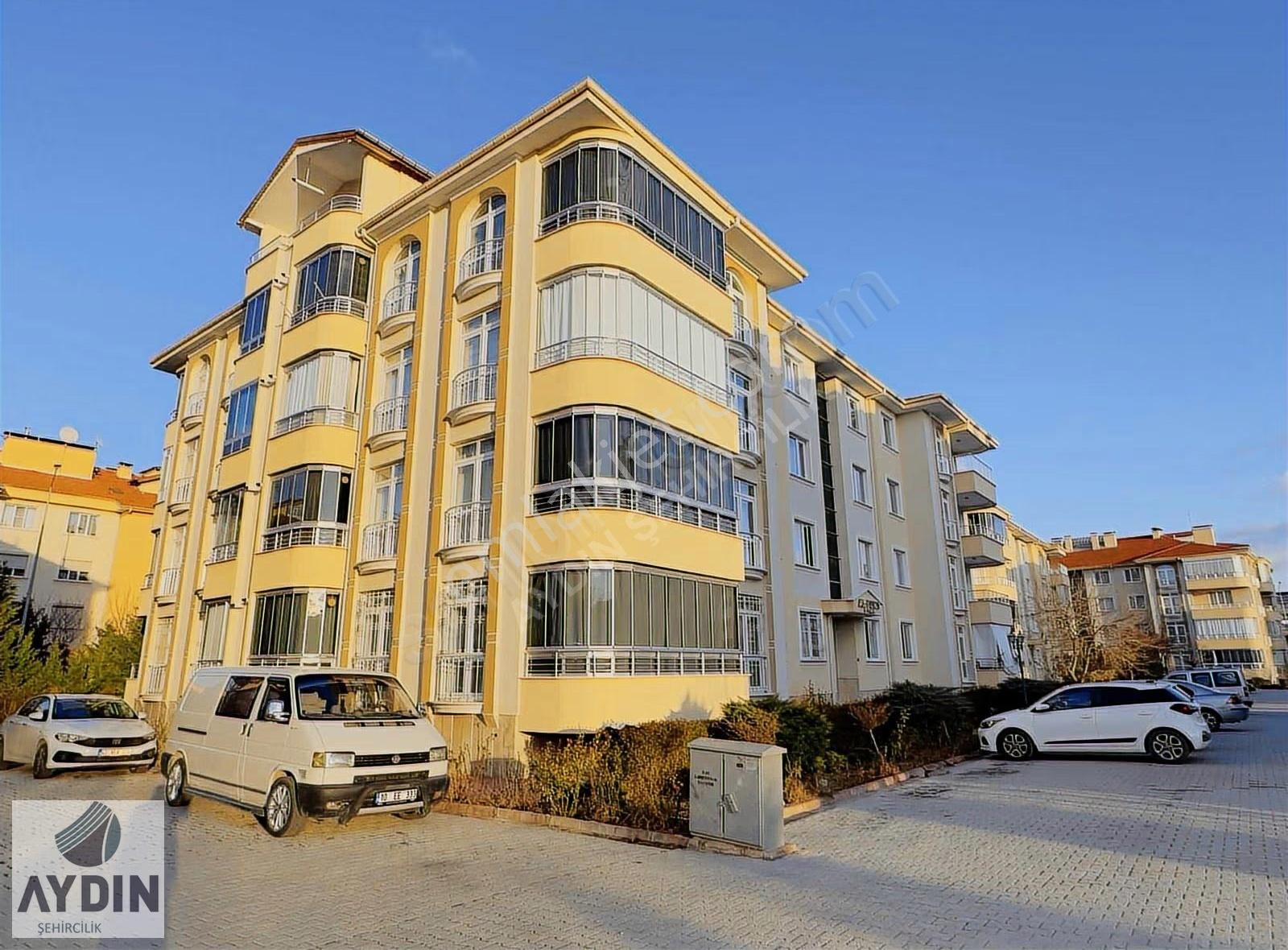 Adliye Yakını 3+1 Geniş, 135m² Net, Site İçi Emin Evim Vb. Uygun - Görsel 30