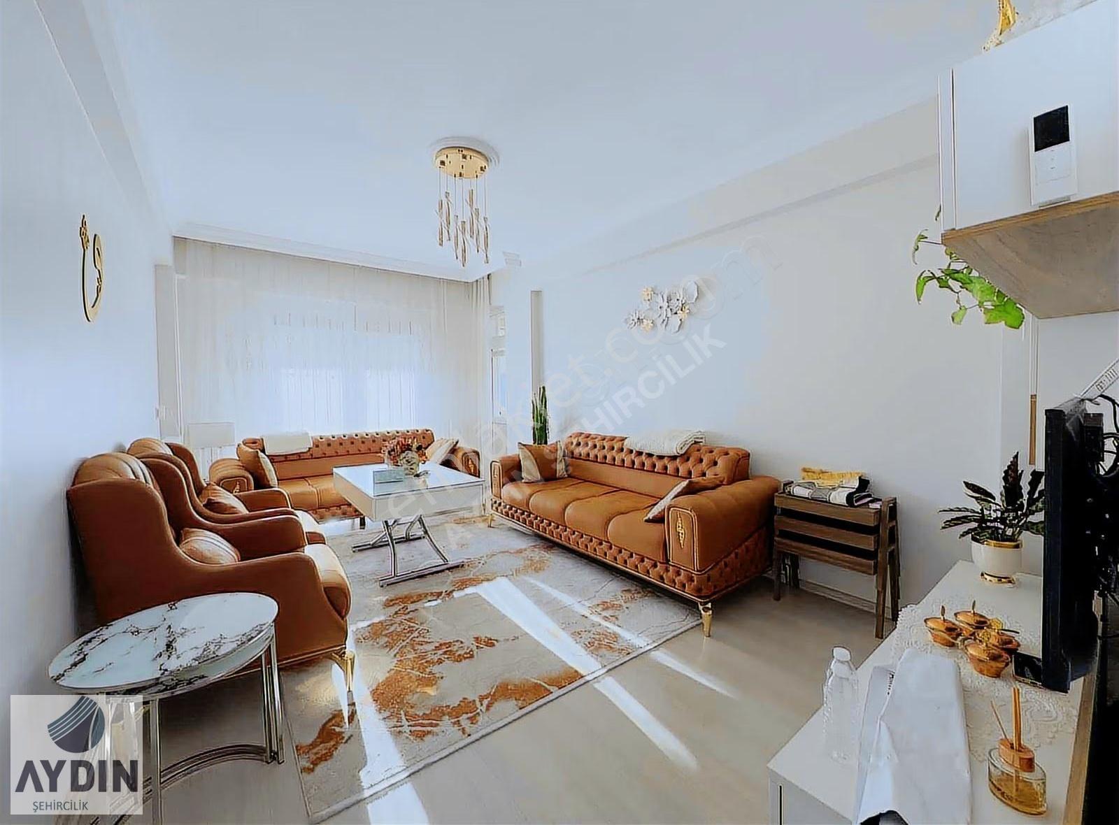 Adliye Yakını 3+1 Geniş, 135m² Net, Site İçi Emin Evim Vb. Uygun - Görsel 2