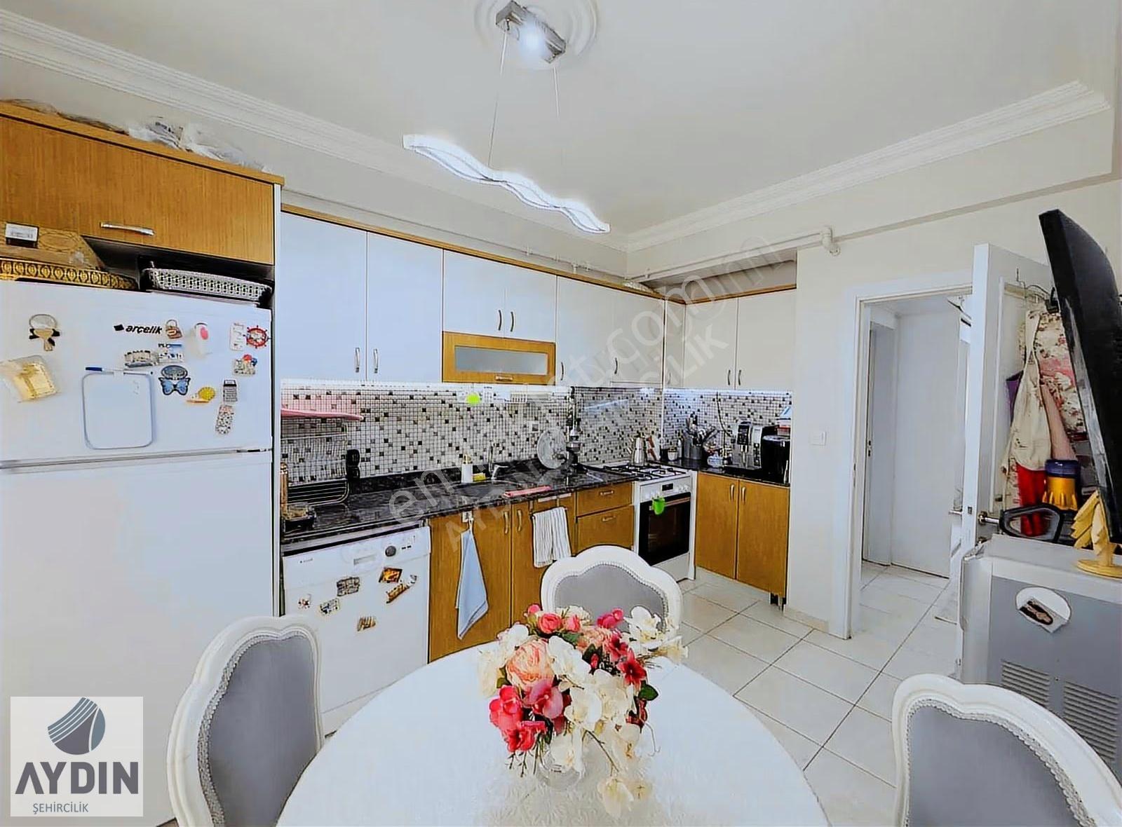 Adliye Yakını 3+1 Geniş, 135m² Net, Site İçi Emin Evim Vb. Uygun - Görsel 7