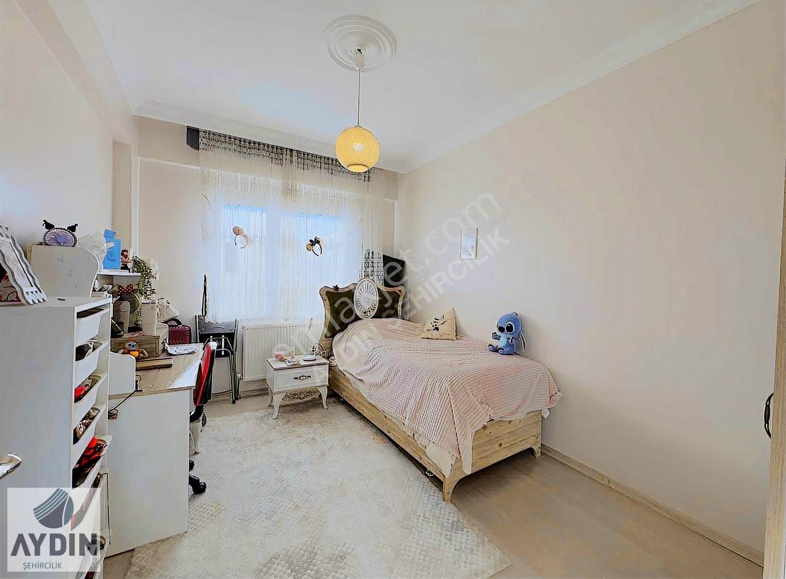 Adliye Yakını 3+1 Geniş, 135m² Net, Site İçi Emin Evim Vb. Uygun - Görsel 28