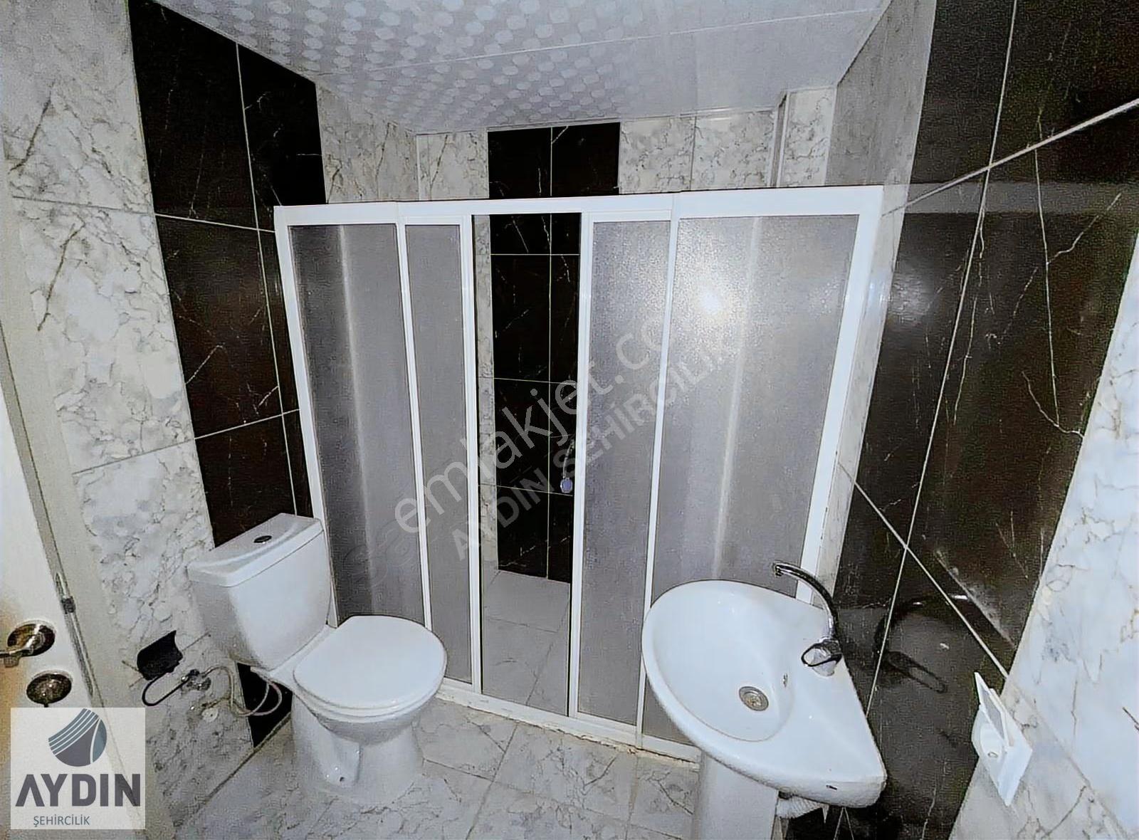 Aydın Satıyor'dan Merkezde Hastaneye Yakın Lüx Geniş 3+1 Daire - Görsel 18
