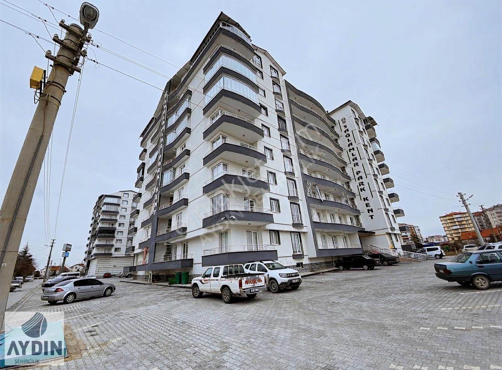 Aydın Satıyordan Hastaneye Yakın Lüx Geniş 165m2 2+1 Daire - Görsel 4